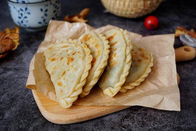 盒子|早餐做这个,比煎饼果子、油条好,有肉有菜有营养,儿子能吃4个