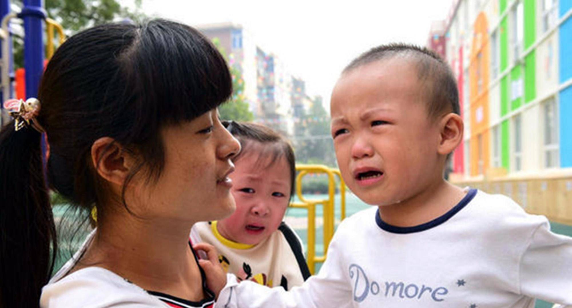 家长|育儿专家坦言：孩子不想去幼儿园不是在偷懒，有八成父母都误会了