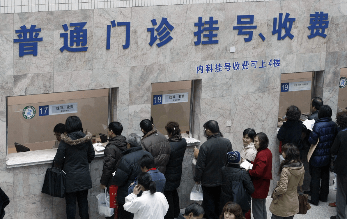 忠告|32岁男子滴酒不沾，查体发现肝硬化，医生忠告：2件事情要少做