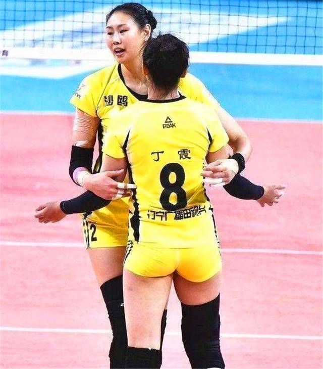 原创颜妮故事汇中国女排的北长城球迷最爱的胶布女皇