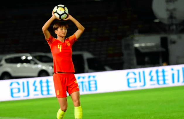 娄佳慧别哭唐佳丽别哭!贾秀全深夜20点宣布:4个0出场新人踢奥运