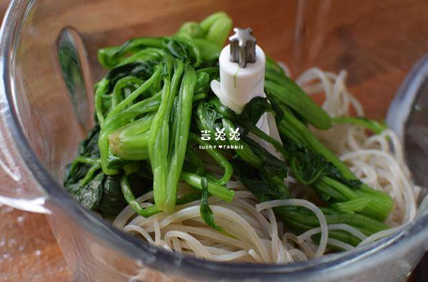 包子|早餐来点新鲜的，卷一卷煎一煎，皮薄馅大，比包子馒头好吃，真香