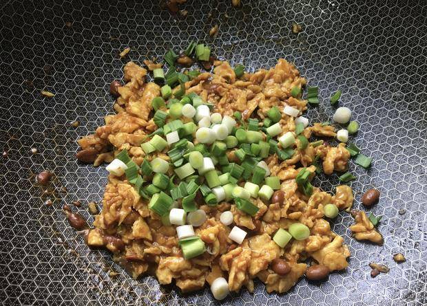 筷子|这早餐我家隔两天吃一次,鲜香嫩滑不油腻,吃一次就念念不忘