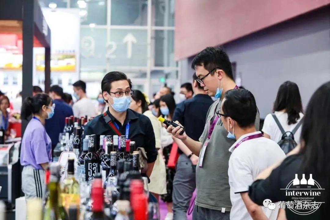 论坛|中国酒业新趋势行业论坛来啦,“红染酱”浪潮下我们该如何应对?