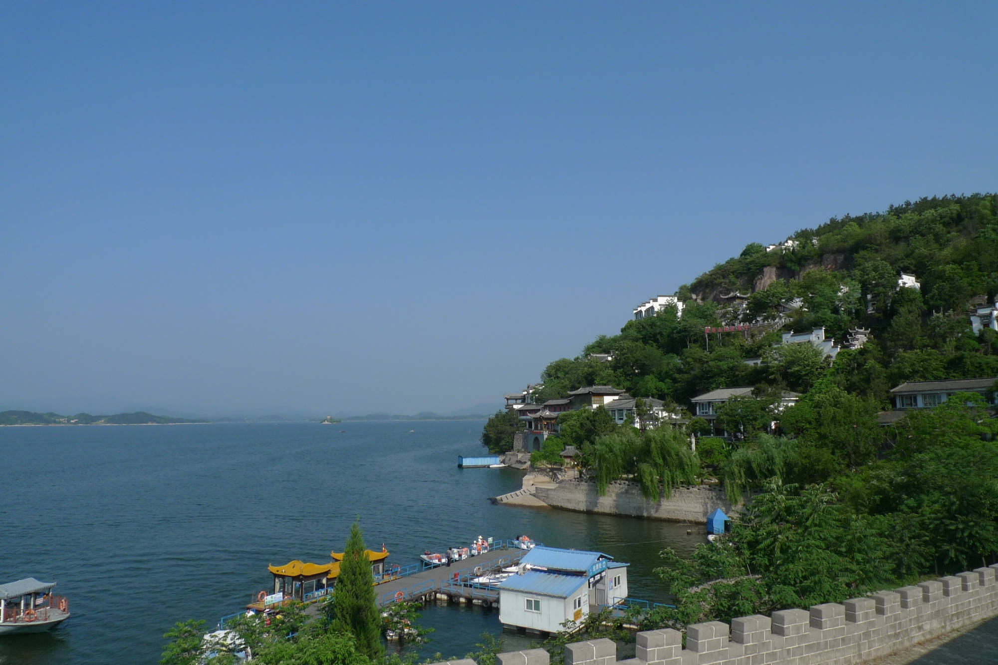 原创我国一个5a级湖泊风景区有水域风光类4种古迹与建筑类25种