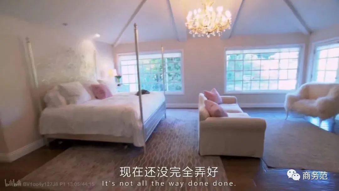 Dorit|《比弗利娇妻》贵妇也内卷：聚会堪比走红毯，豪宅珠宝老公各种拼！