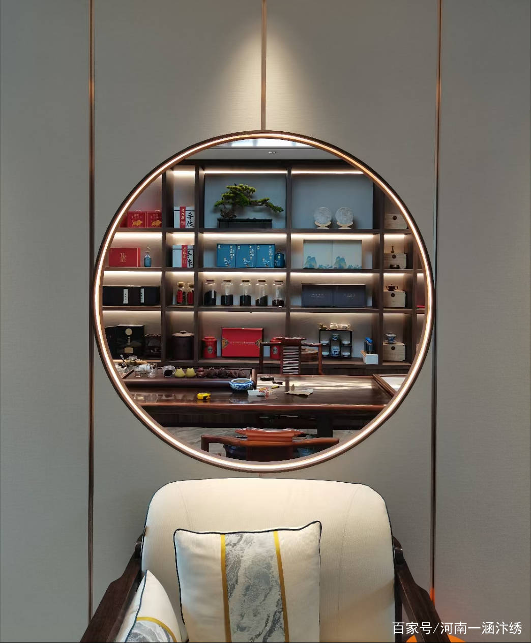 办公室墙面开了一个大洞怎么补救?_装饰