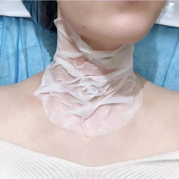 脸部|【恒美网】18岁的脸搭配38岁的脖子，颈纹就是你的“年轮”！