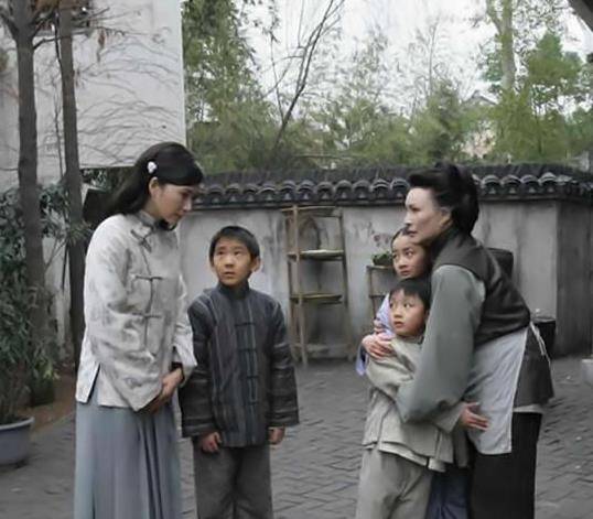 她曾经是红极一时的童星,演技不输张一山,如今颜值大逆袭!_王锐