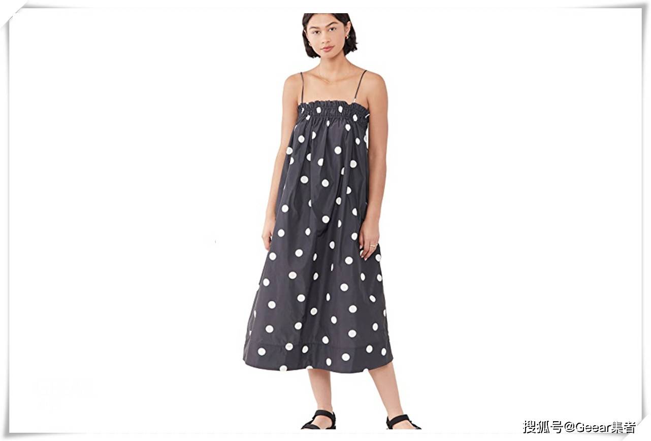 Dresses|Summer Chill:今年哪5件时髦单品,现在不囤之后会后悔?