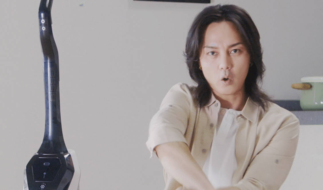 因为|同样是减肥,尹正每天吃焖菜老到只剩皮,黄晓明却重回颜值巅峰!