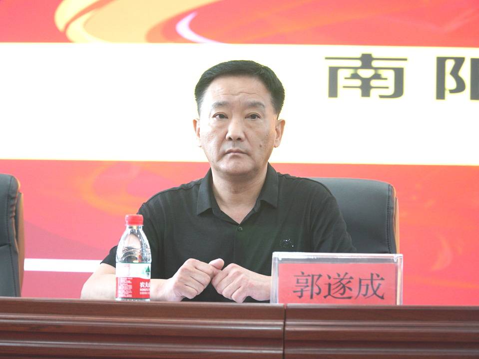 南阳市卫健委闫广州主任,南阳医学会刘岩秘书长,南阳医专一附院李文献