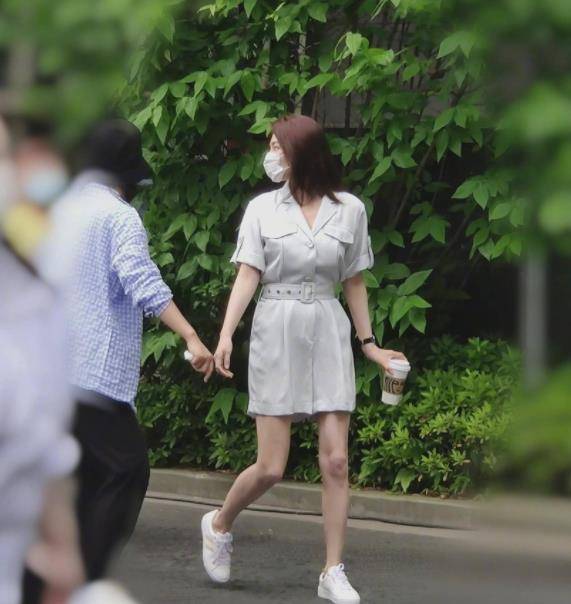 因为|张雨绮新剧《妈妈的战争》开机!搭档董洁、吴越,剧中演单亲妈妈