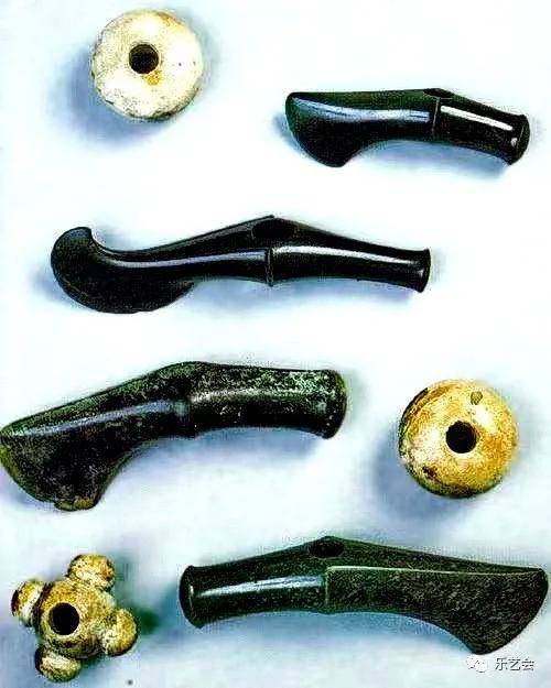 世界古代战斧式权杖与中国古代斧钺式权杖和战锤式权杖的考古学研究_西亚