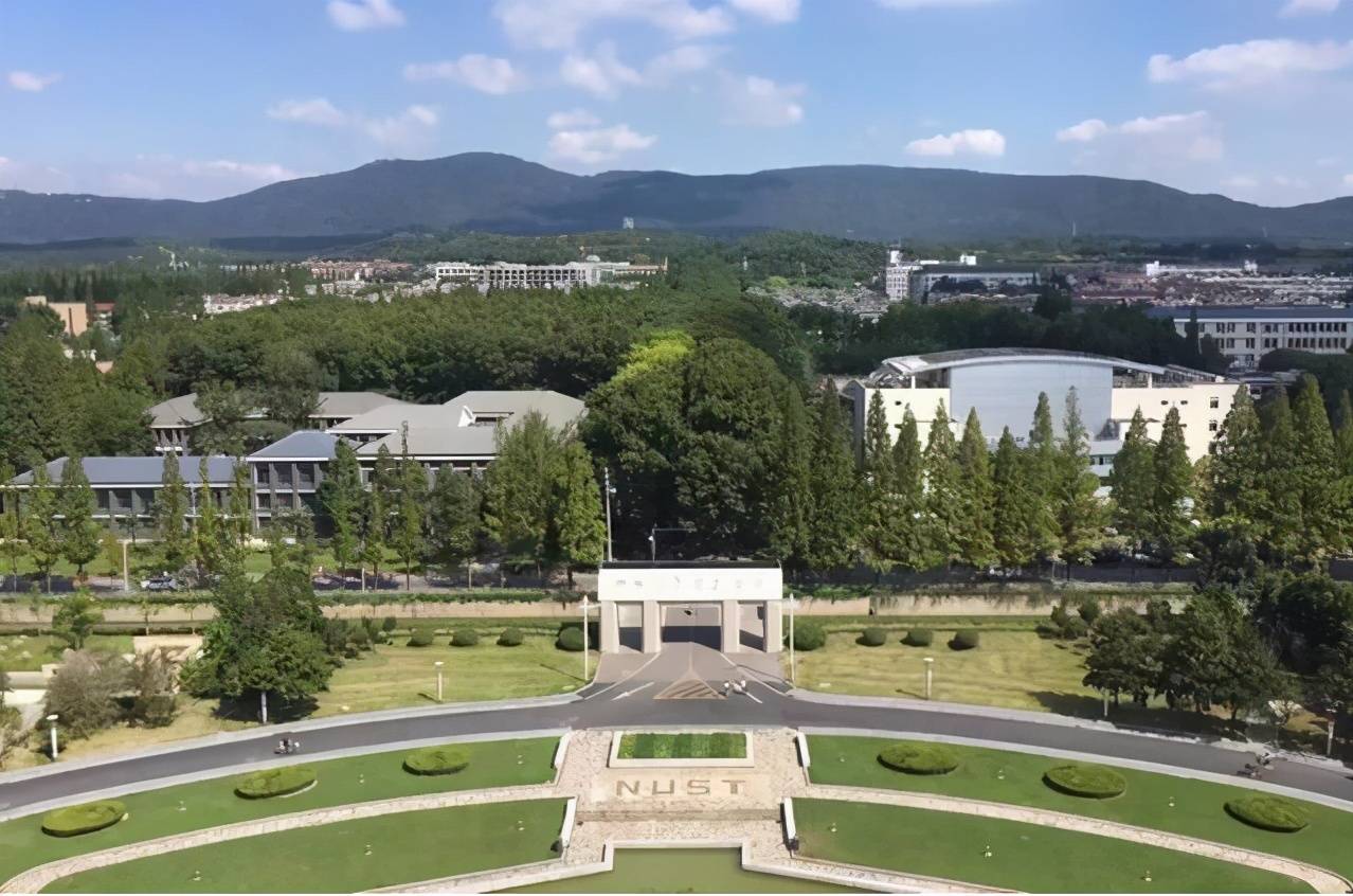 原创很"委屈"的211大学,就业率高达90%,常被误认为是普通大学