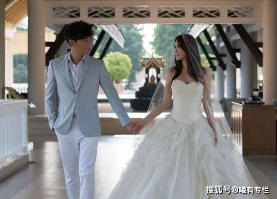 父亲|72岁Vera Wang蹦迪庆生，婚纱女王的人生有多爽？