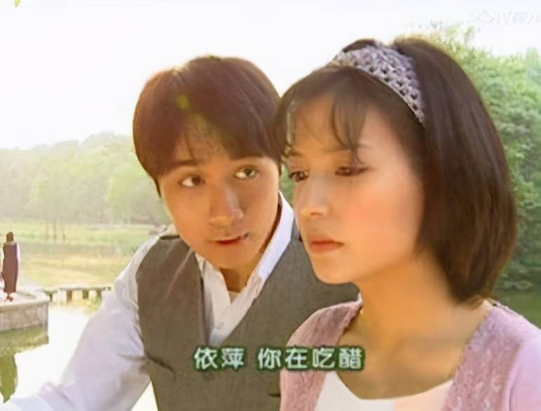 依萍对如萍问心无愧她曾经向书桓出卖如萍杜飞尓豪被兄弟耍