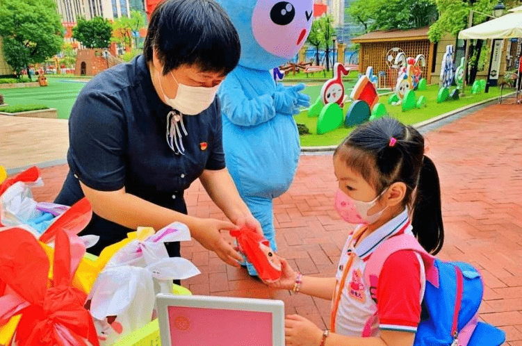 因为|私立幼儿园和公立幼儿园的差别，小学老师深有感触，区别真的很大