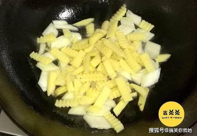 651fa2a80502418692cc975c4afbf351.jpeg