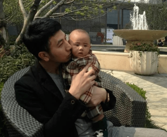 原创曝林生斌妻子发声承认是她主动追求但没做小三发女儿照求平安