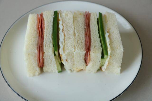 做法|早餐别再吃路边摊，在家几分钟搞定的快手早餐，比路边摊好10倍