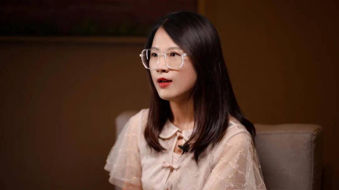 脑瘫|鲸灵大人物：一个被巨额医药费压垮的女人决定辞职