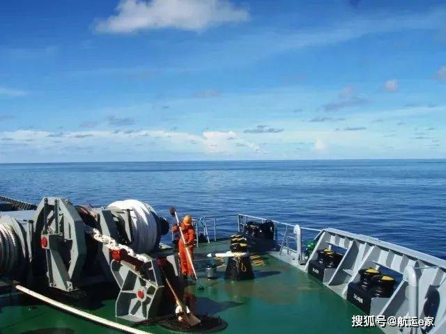 什么是高级船员 48ce29d6afbd42f79b4009dd7b67db63.jpeg