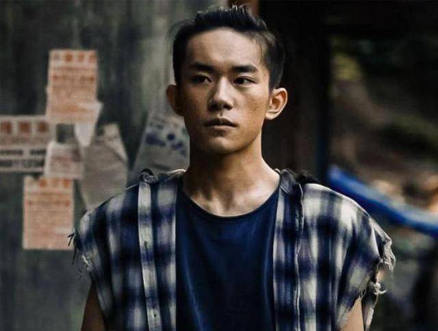 演技|然而，本是只对吴京有的作品想看的我们，还是无一幸免的被易烊千玺圈粉了！