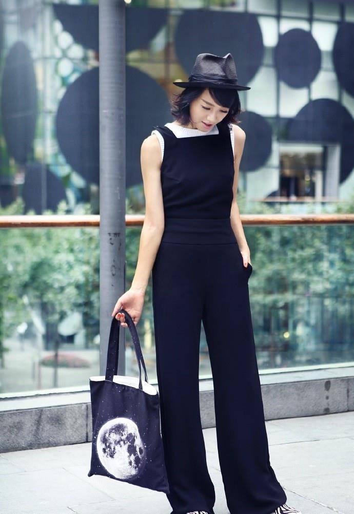 朱丹|朱丹瘦的时候也挺时髦,穿连体裤盖住“脚后跟儿”,腿又显长一截