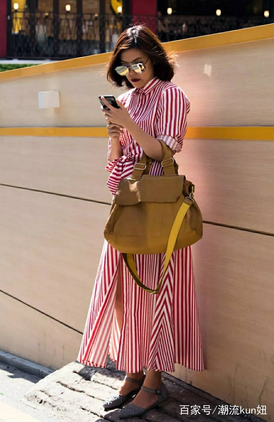 大气|女人要想优雅大气，这4款连衣裙，让你美一整个夏天，赶紧get