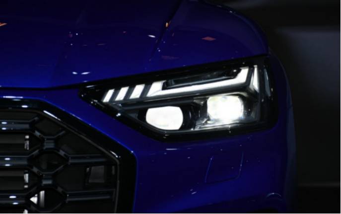 外观改动灯组升级全新一代奥迪q5l亮相中国