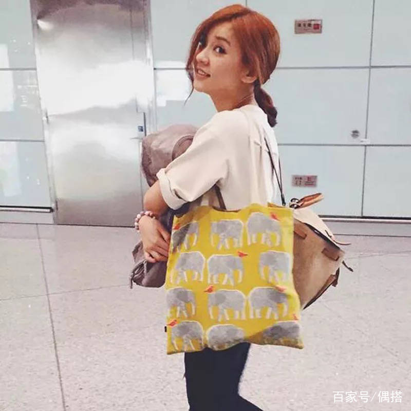 布袋|包包没搭对,裙子再美也白费!火遍全网的帆布袋真百搭,平价时尚