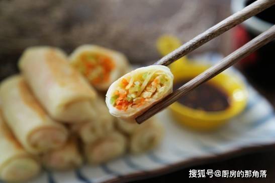 人体|疫情期买不到早餐，自己用饺子皮做，15分钟完成，带去公司被抢光