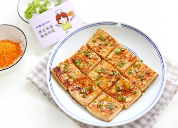 因为|千叶豆腐这做法，比炒着吃香多了，夏日啤酒的好搭档，你也来试试