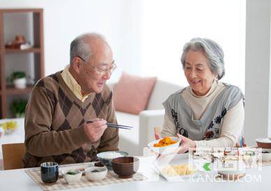 食谱|一天干这三件“大事”,健康养生事半功倍!