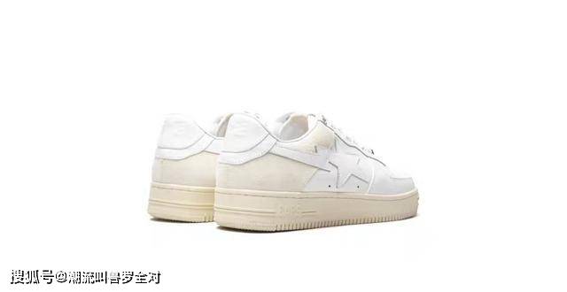 李宇春|明星球鞋上脚｜李宇春穿巴黎世家高级感十足，欧阳娜娜风格百变！