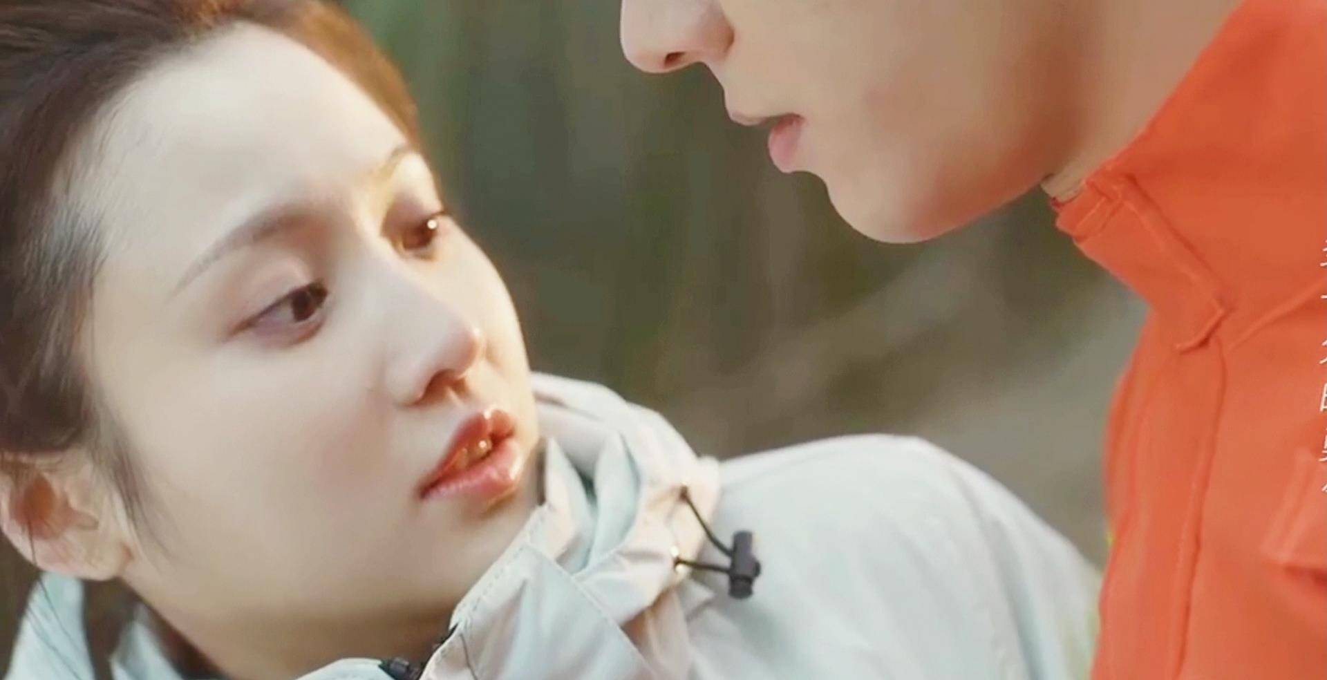 演技|《你好火焰蓝》成为七月爆款剧,其实并不是偶然而是靠实力