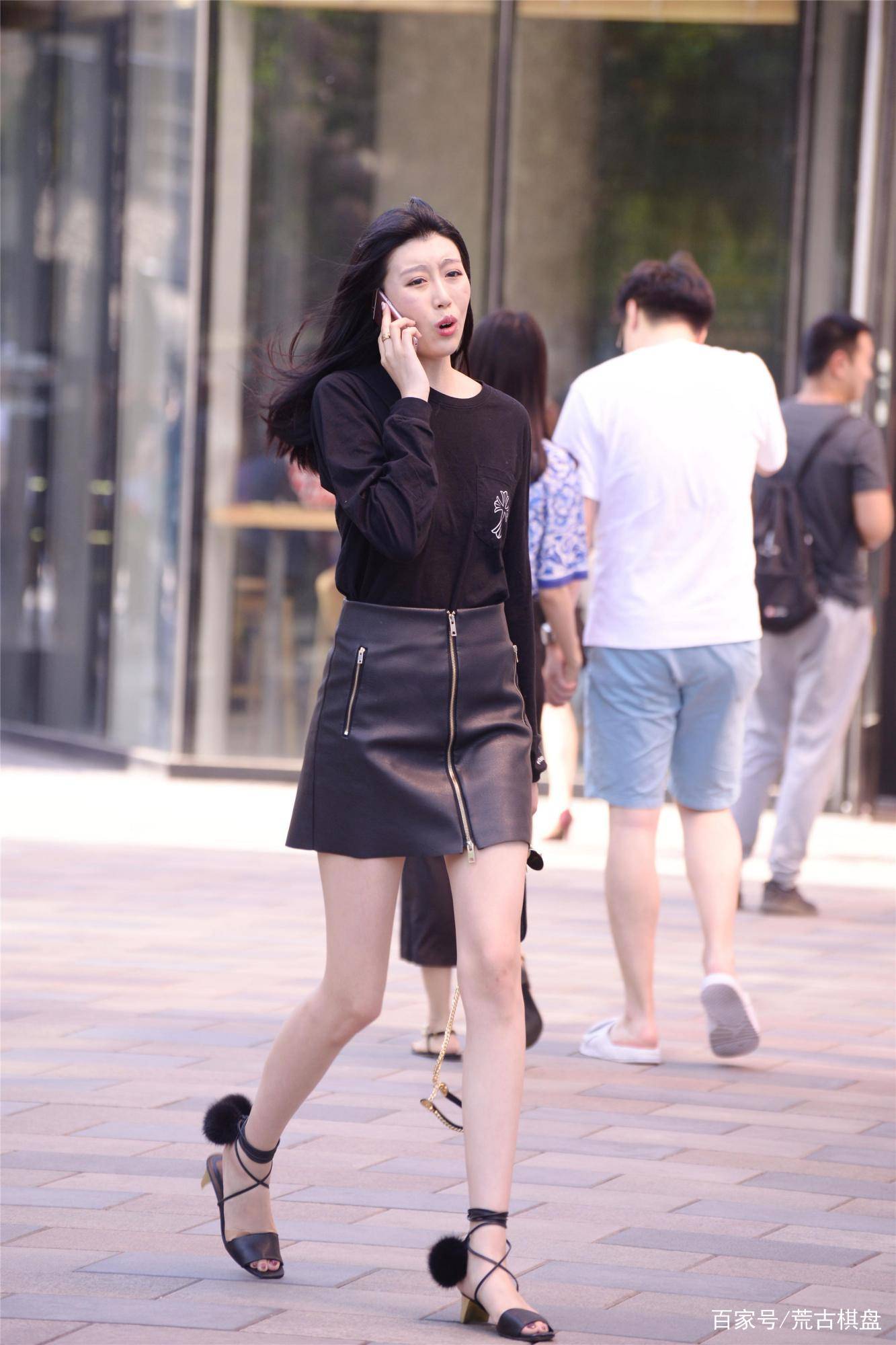 黑色|黑色皮裙,你会穿这么有质感的裙子么?对身材自信的可以尝试一下