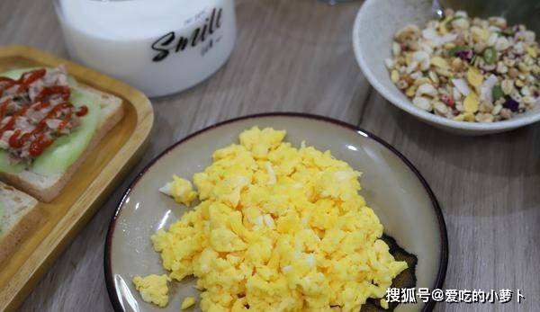 美食|洋气！俩孩子的早餐，妈妈准备了一桌子，朋友圈都赞爆了