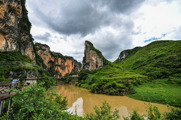 地质奇幻之旅哪里去?就到九洞天这80平方公里天然风景群撒撒欢儿