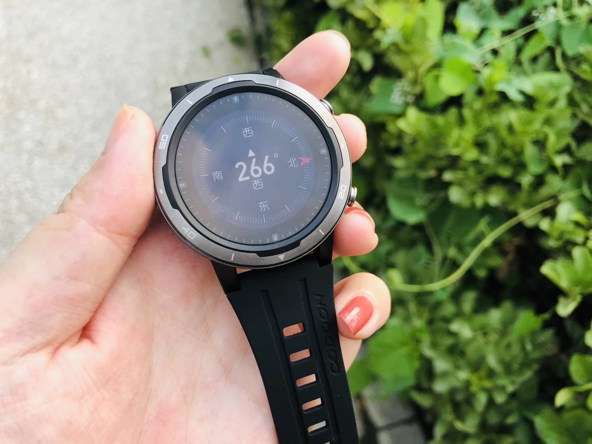 原创咕咚x3re智能运动手表定位更精准功能丰富专为城市精英打造