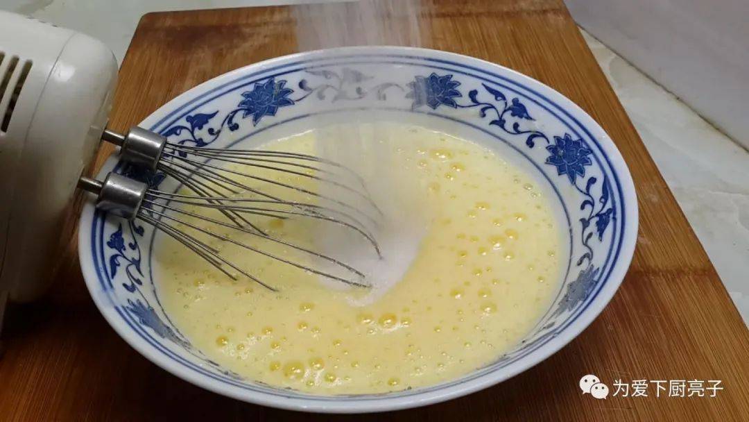 怎么做蛋糕才松软 8c073a22b28f4faa8909de8051c7b4d9.jpeg