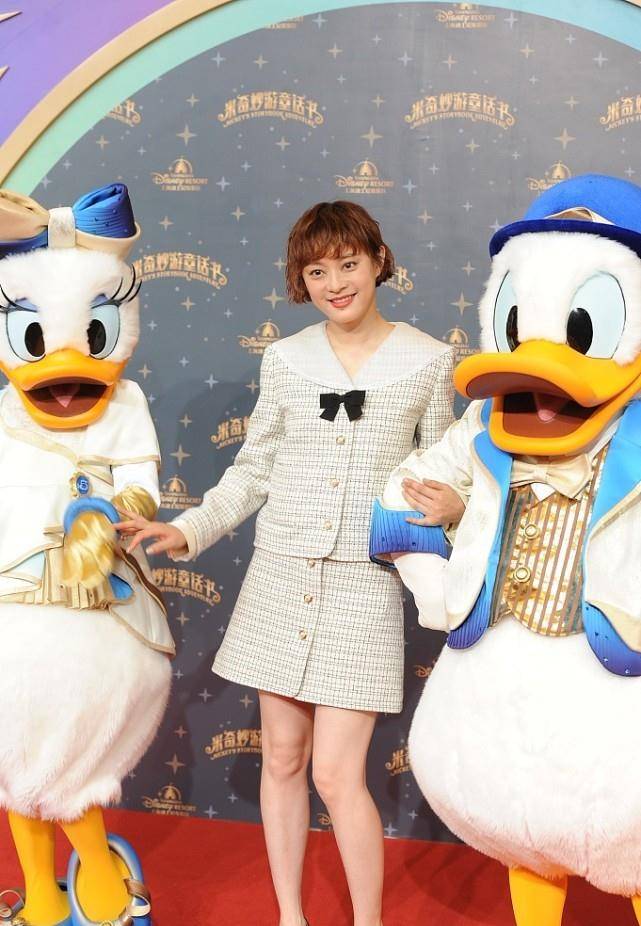 短裙|拥有好心态多重要,孙俪就算顶着“老太太卷”,看着也很显嫩