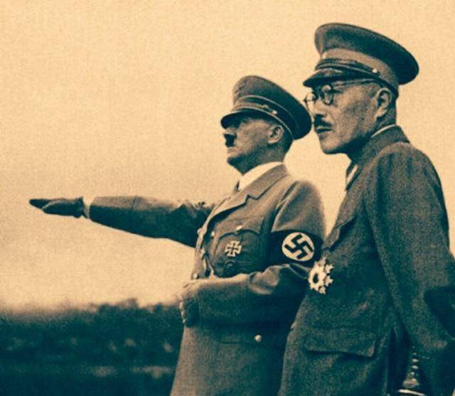 希特勒和中国人合影图片