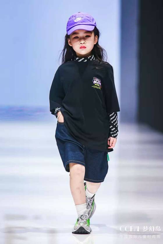 时装|E.I一爱亲子时装 自由生长的艺术家