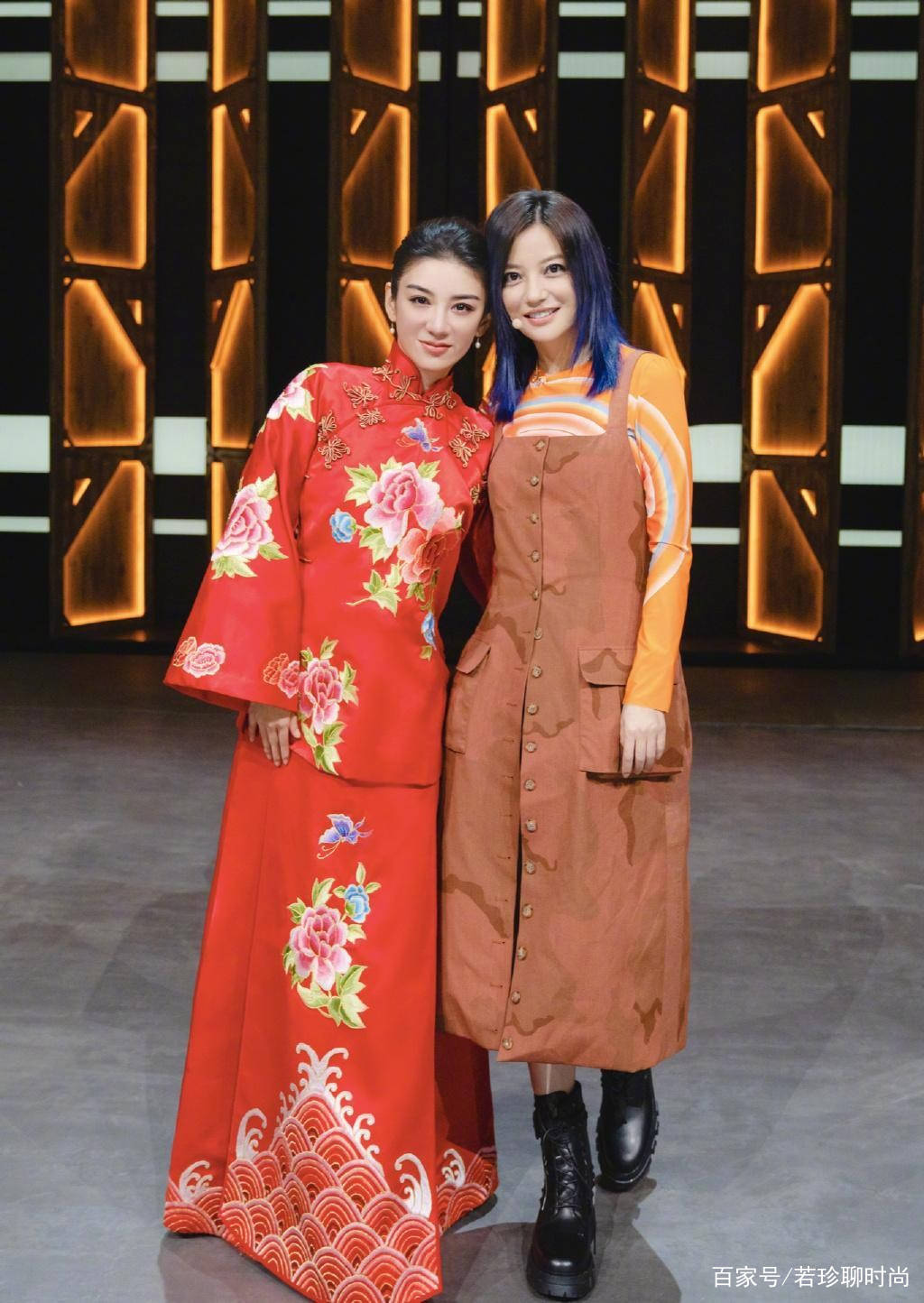 服装|黄奕虽然保养得很好，但重扮李玉湖还是不太像，气场看着太稳重了