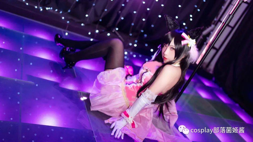 Cos 碧蓝航线爱宕犬偶像打歌服cos正片 猫田圣奈奈 巴巴福利