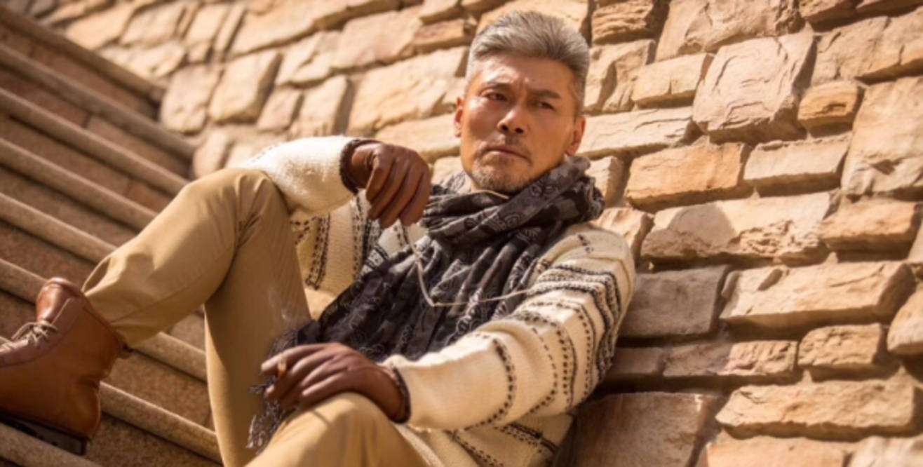 靠演《白眉大侠》一夜红遍全国,妻子养了他5年,今赵恒煊怎样了?_生活