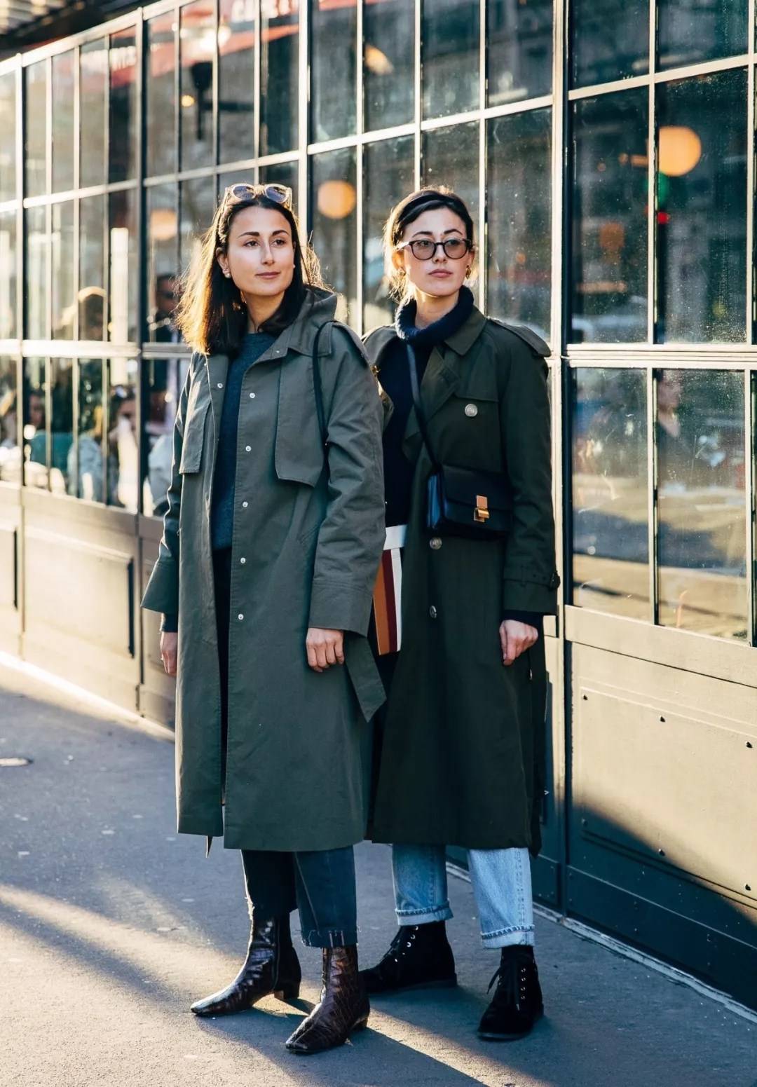 大衣|比马丁靴高级10倍，今年这双“靴子”才是主流，复古摩登谁穿谁美