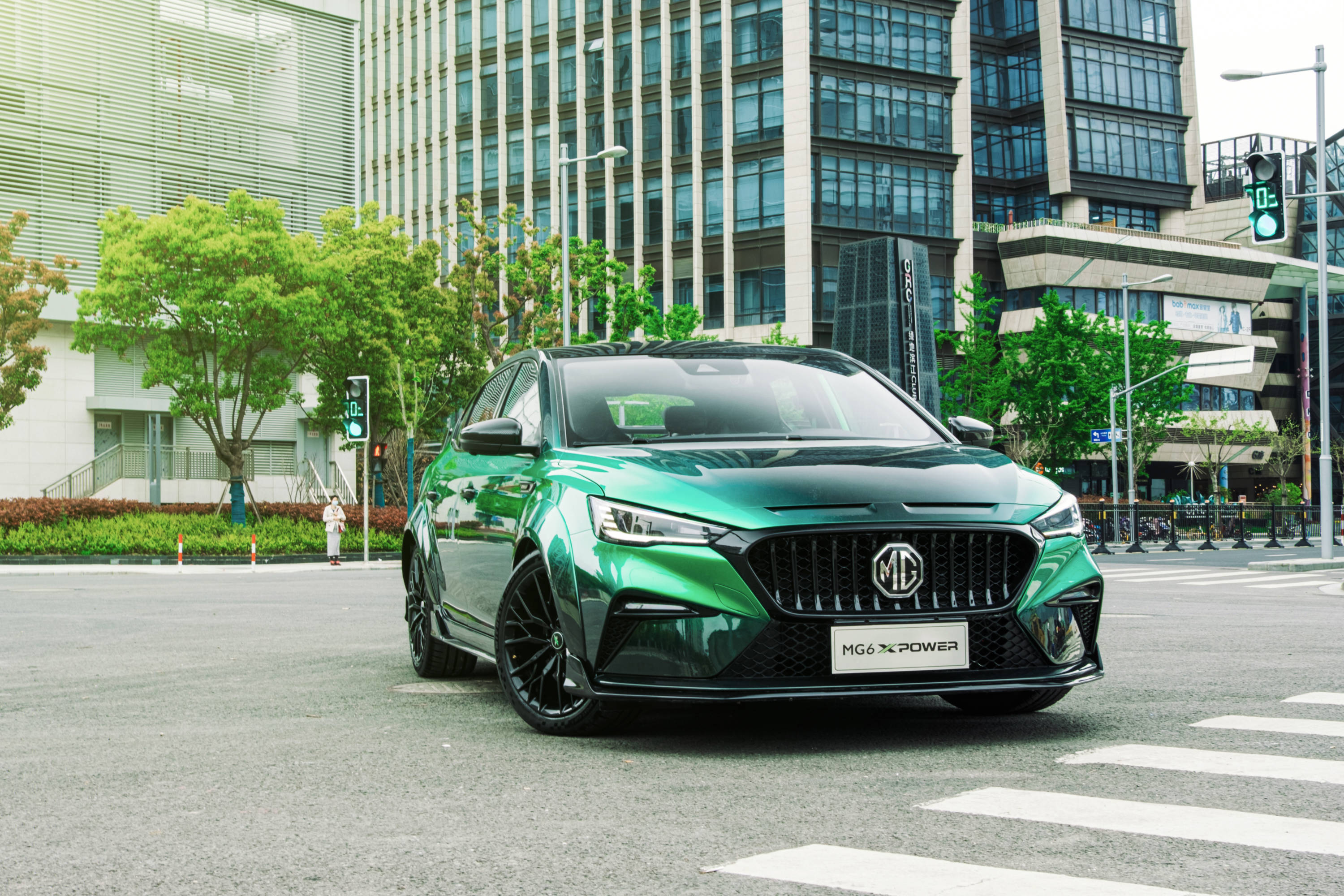 可上牌的官方原廠改裝車 mg6 xpower上市售價19.98萬元